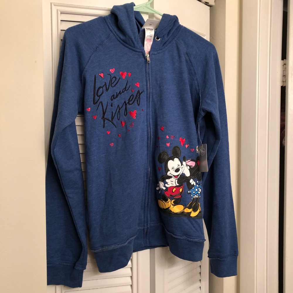 NWT Disney sweater